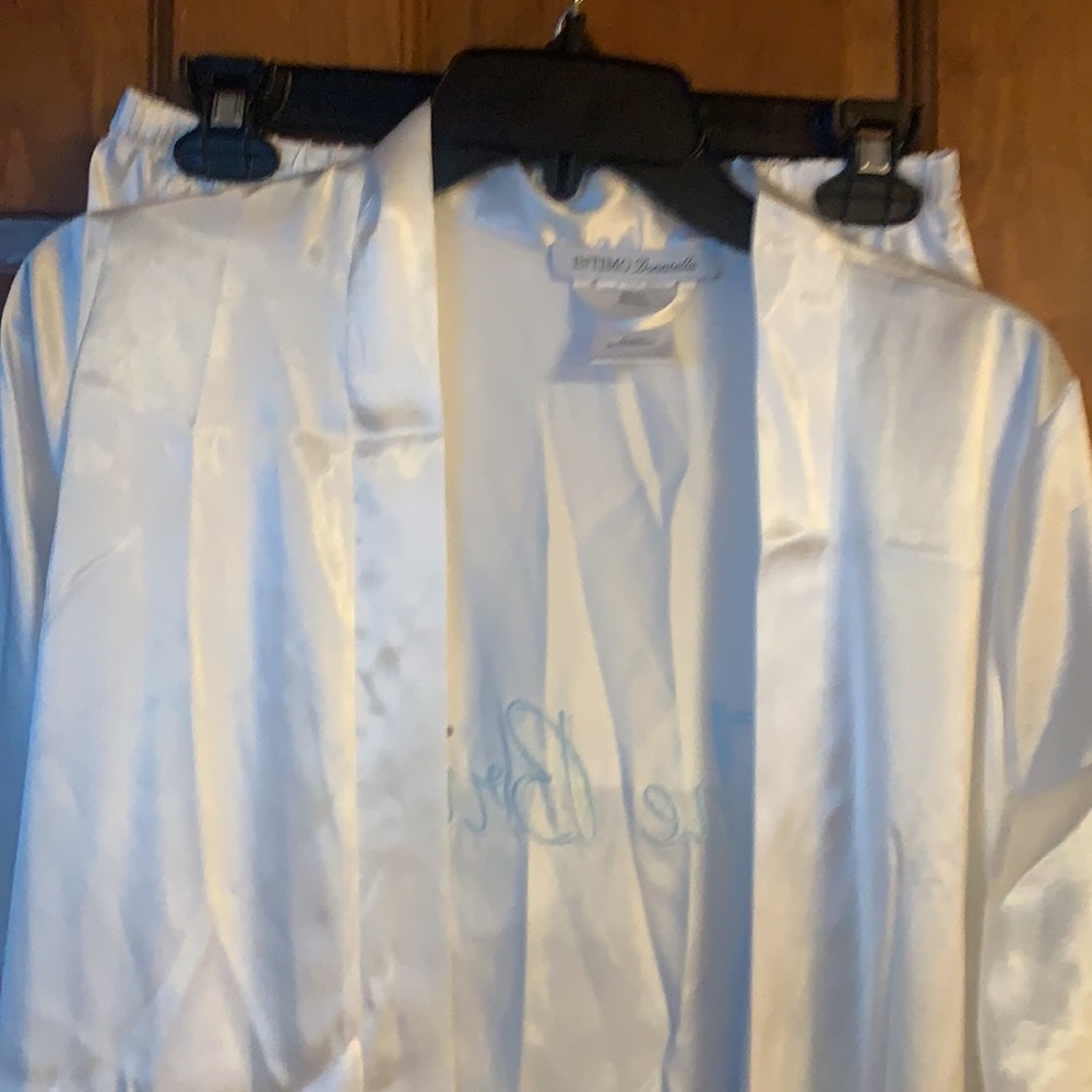 New Intimo Donatella Bride Robe Shorts Set S - Picture 3 of 3